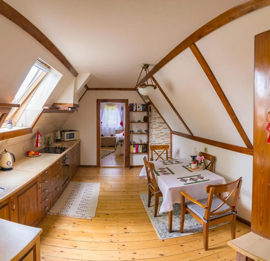 Apartamenty Rodzinne Artis Zakopane 5 Min Od Krupowek Polen