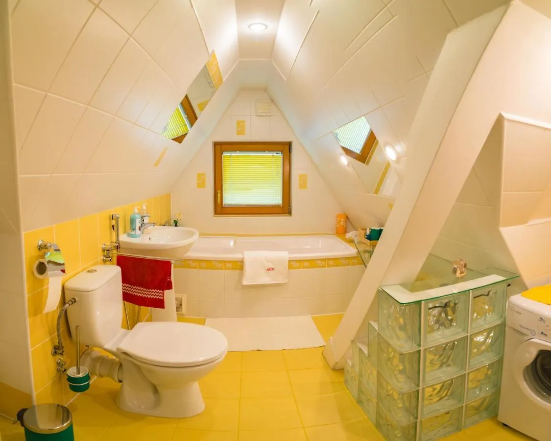 Apartamenty Rodzinne Artis Zakopane 5 Min Od Krupowek